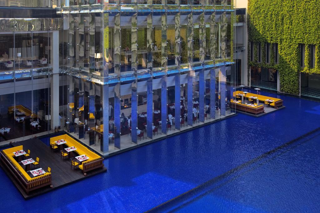 The Oberoi Gurgaon Hotel Exterior photo